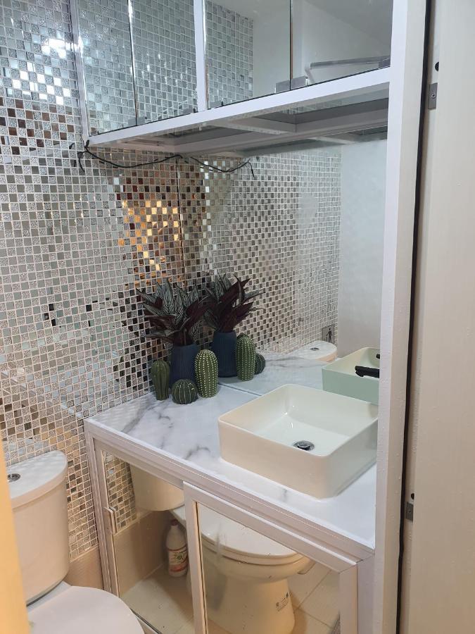 Asian Modern Penthouse Unit Tagaytay City Exterior photo